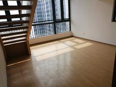<b class=redBold>奥园峯荟</b> 精装家私齐全2室1厅1厨1卫53.0m²整租