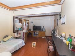 新安湖商业城 海雅商圈.住家两房业主诚心出租