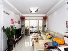 <b class=redBold>乐城</b> 荷坳 大三房豪华装修,急卖