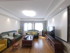 维纳阳光花园北区 3室2厅1厨2卫131.41m²整租