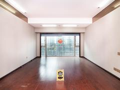 大中华金融中心 3室2厅1厨2卫 130.76m² 满五年