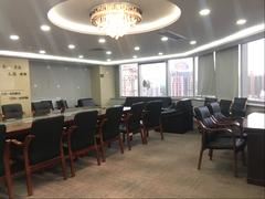 深华商业大厦 整栋目前再租电梯口单位 展示面佳 精装修