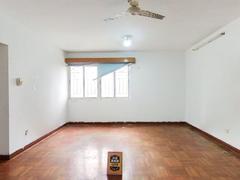 华景大厦 3室2厅1厨1卫 98.0m² 满五年