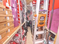 新2000广场 1室0厅0厨1卫 37.22m² 普通装修
